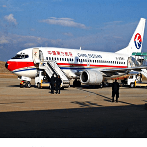 金湾航空托运航空快运业稳步发展的原因是什么？